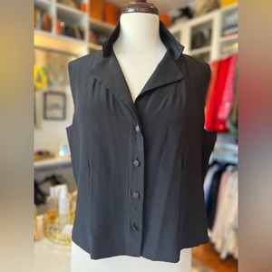 Chanel 03P Black silk sleeveless blouse with Mademoiselle buttons